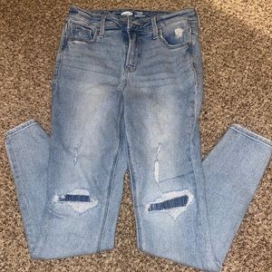 skinny jeans from old navy . high rise